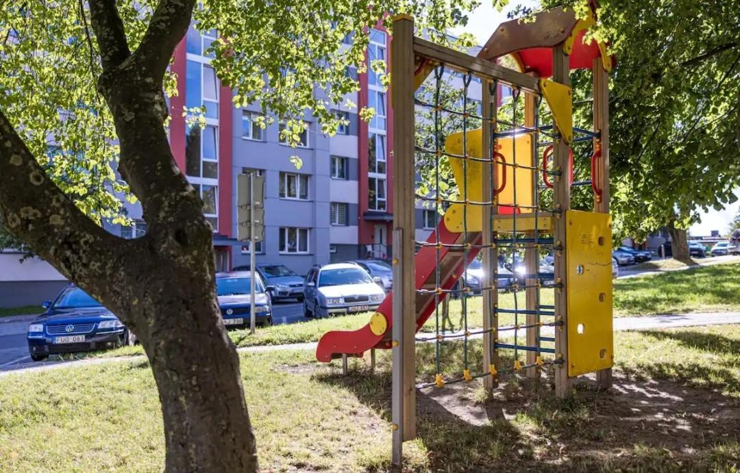 Apartament Panevezio G Prie Parko, Panevezio Str By The Park Kłajpeda Zewnętrze zdjęcie
